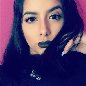 Meet your seller!😸