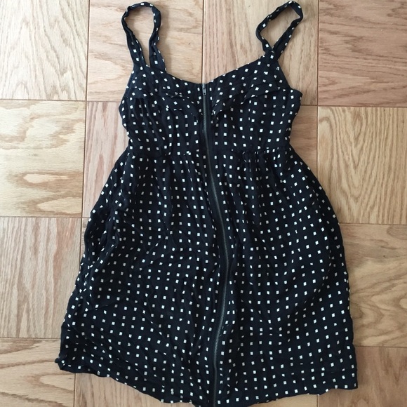 🔲🔲 black & white dress 🔲🔲