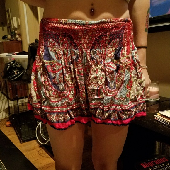 Gauzy shorts - Picture 4 of 4