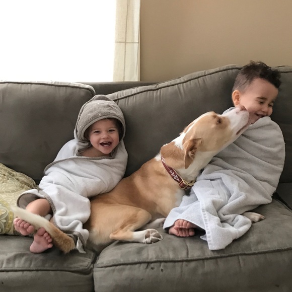 Meet your Posher, Ashley - Picture 4 of 5