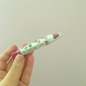 The Beauty Crop Lip Crayon