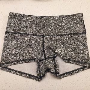 Lululemon Wunder Under Shorts