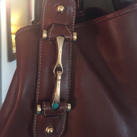 🎉🎉 💯 Authentic Beautiful Gucci Bag - Picture 2 of 4