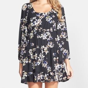 Socialite floral dress Outlet