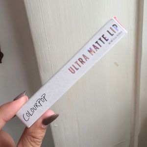 Colourpop matte lipstick in Are & Be