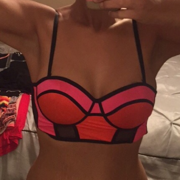 Corset like crop top