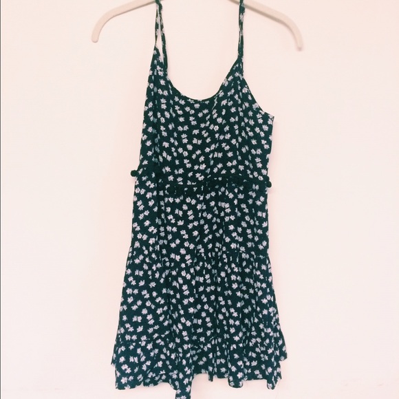 Swell black and white flowered dress