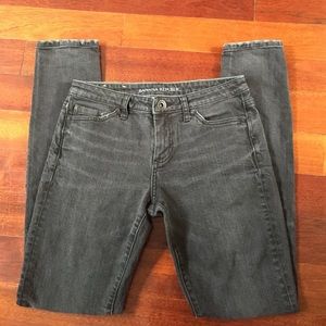 (FREE W/ PURCHASE) Banana Republic Skinny Jeans