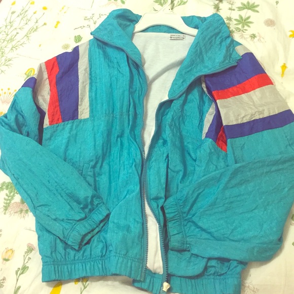Colorful 90s windbreaker sold