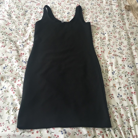 H&M divided basic.