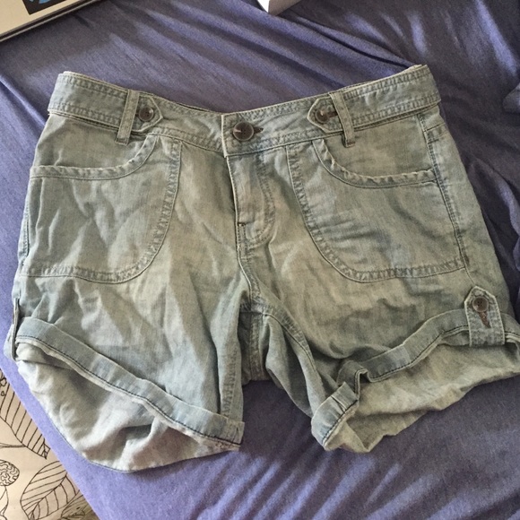 Anthropologie "boyfriend fit" shorts