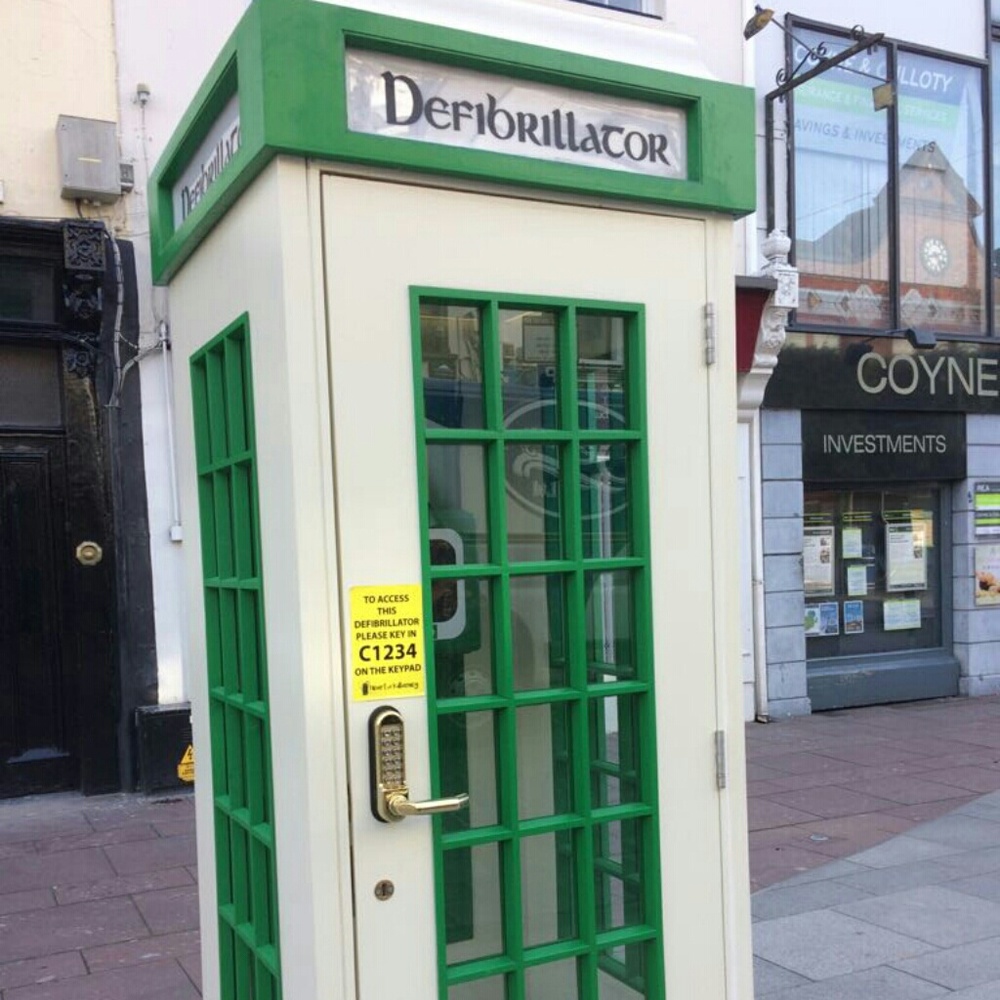 Meet your Posher, Phoebe