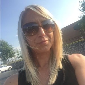 Meet your Posher, Gretchen