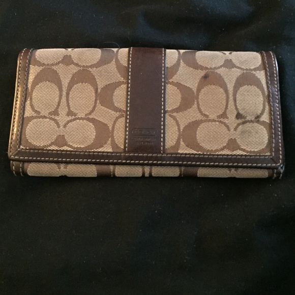 Coach wallet