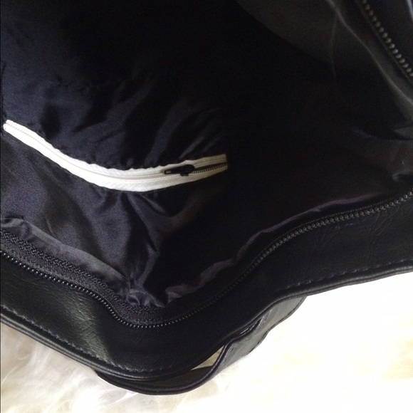 "Under Cover" Faux Vegan Leather Tote - Picture 3 of 3