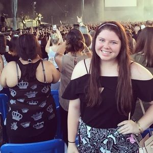 Meet your Posher, Amanda