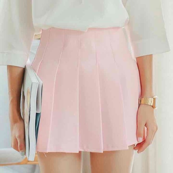 Pink Tennis Skirt - Picture 3 of 3