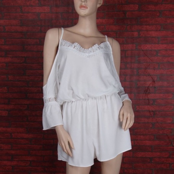 Boho / Bohemian Bell Sleeves cold shoulder romper - Picture 2 of 3