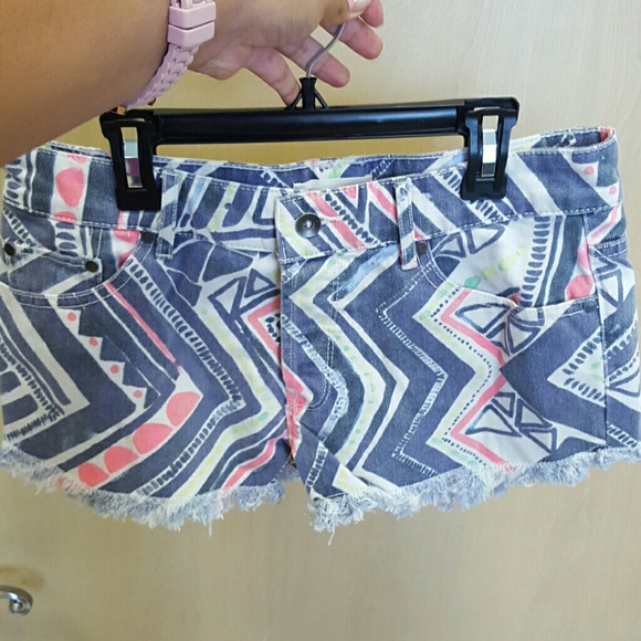 Roxy cut off shorts