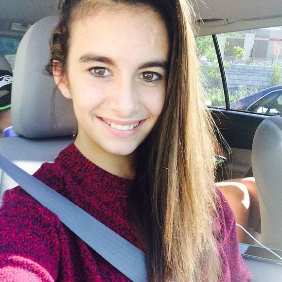 Meet your Posher, Hannah - Picture 1 of 1