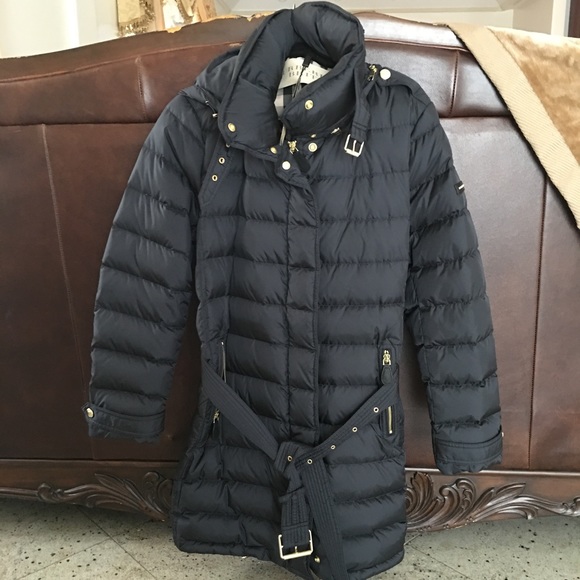Burberry puffer coat