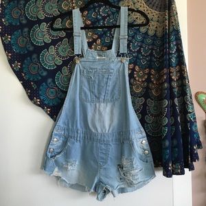 Boho overalls ❤️