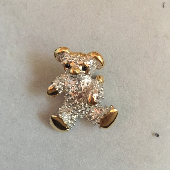 Teddy bear pin