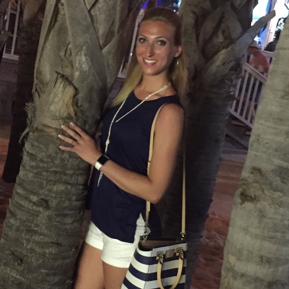 Meet your Posher, Jojo - Picture 1 of 1