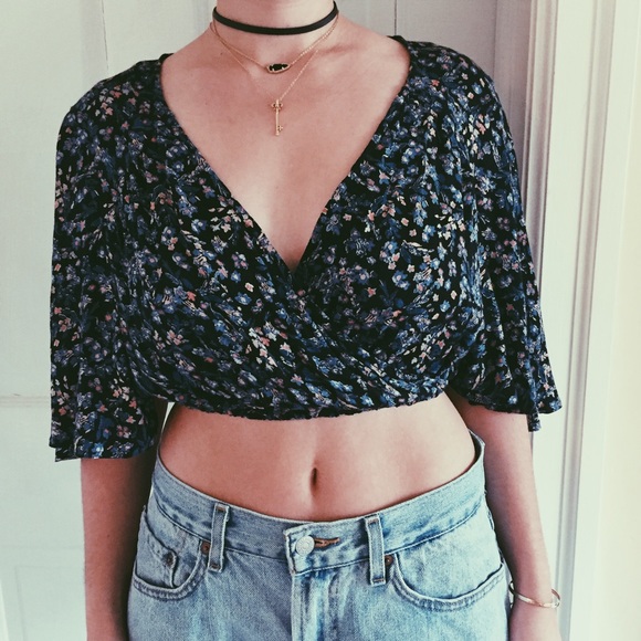 UO Kimchi Blue Floral Wrap Crop Top