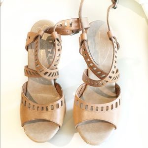 Jessica Simpson Platforms