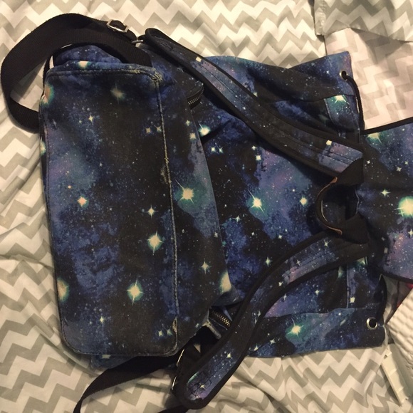 Galaxy backpack - Picture 2 of 3