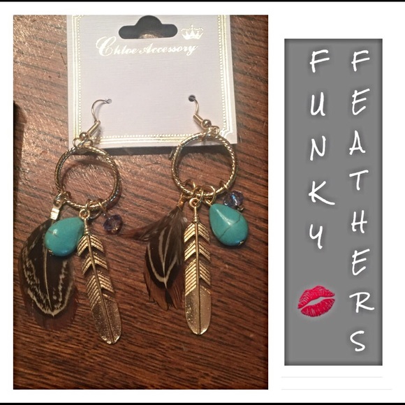 🔥SIZZLE SALE🔥Boho Feather Earrings Gold black - Picture 3 of 3