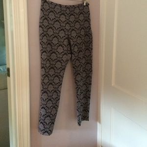 J. McLaughlin stretch gray/blk patterned pant Sz10