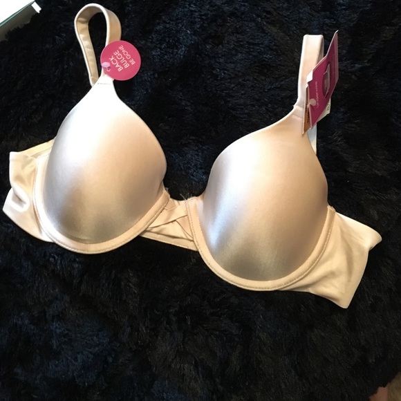 Barely there. Underwire bra.