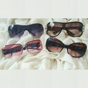 BUNDLE of 4 stylish sun glasses!