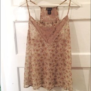 Wet Seal Flowy 💐 Floral racerback tank