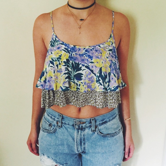 UO Kimchi Blue Tropical Crop Top