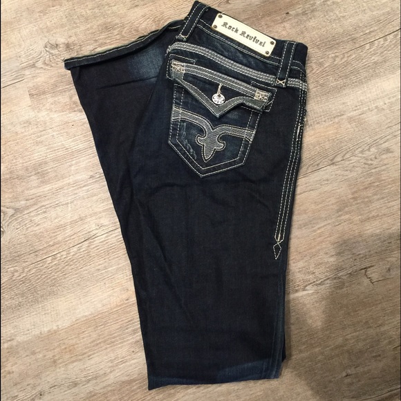💠NWOT Dark wash Rock Revival jeans!💠