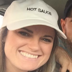 Meet your Posher, Caitlyn