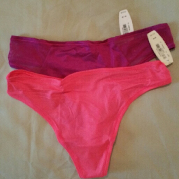 Victoria secret  thongd