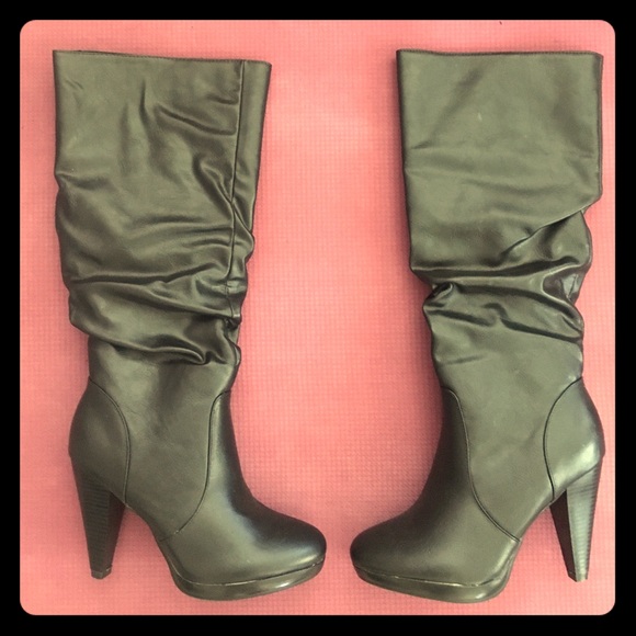 ⚡️Sexy black high heel boots⚡️