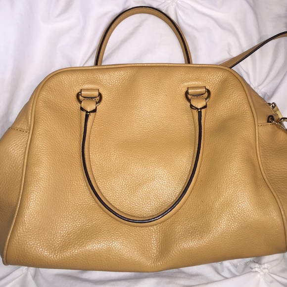 Purse - Picture 2 of 3