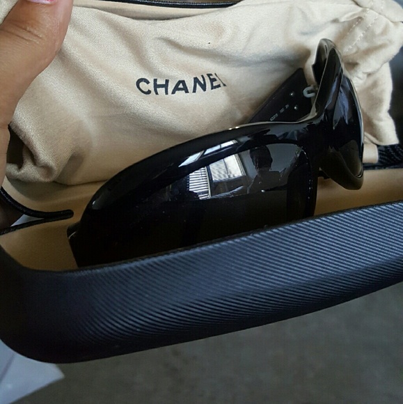 Chanel Sunglasses - Picture 3 of 3