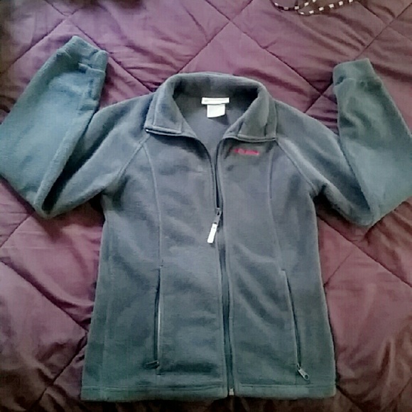 ❗ SOLD ❗✔Blue columbia fleece jacket