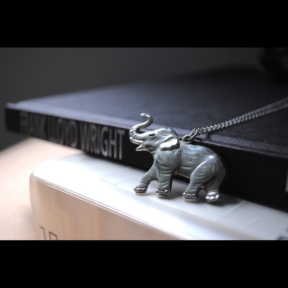 Silver Elephant Pendant Necklace
