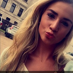 Meet your Posher, Chasity