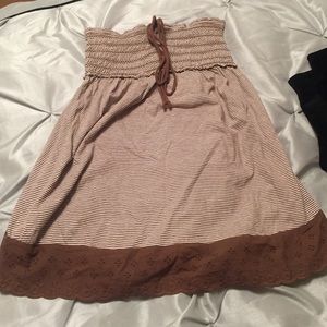 Brown and white tube top