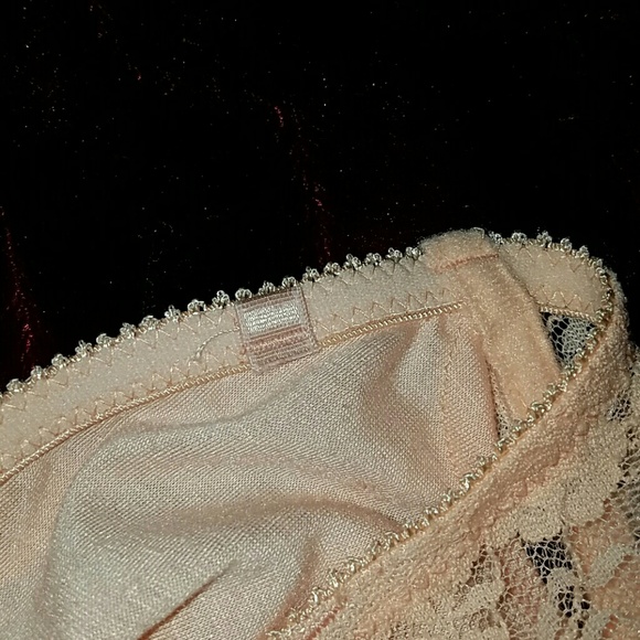 Peach colored bandeu - Picture 4 of 4