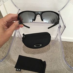 Oakley mens sunglasses