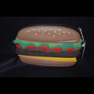 Hamburger Clutch